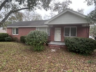 Building Photo - 2722 Margaret Ct