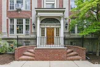Building Photo - 240 Brattle St
