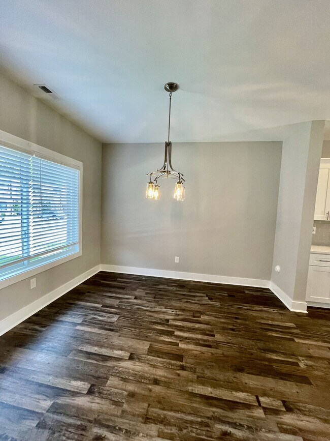 Photo - 33 Zentry Pl Townhome