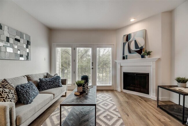 Foto del edificio - 4104 Cole Ave