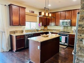 Foto del edificio - 25589 Foxglove Ln