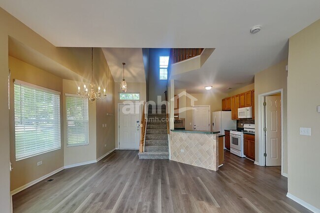 Foto del edificio - 1437 White Pine Ln