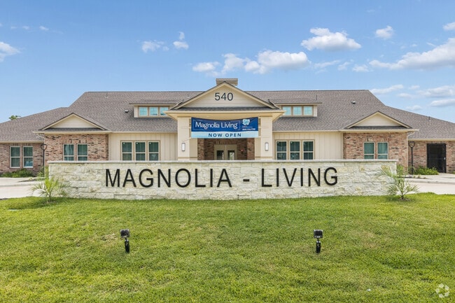 Building Photo - The Magnolia Living