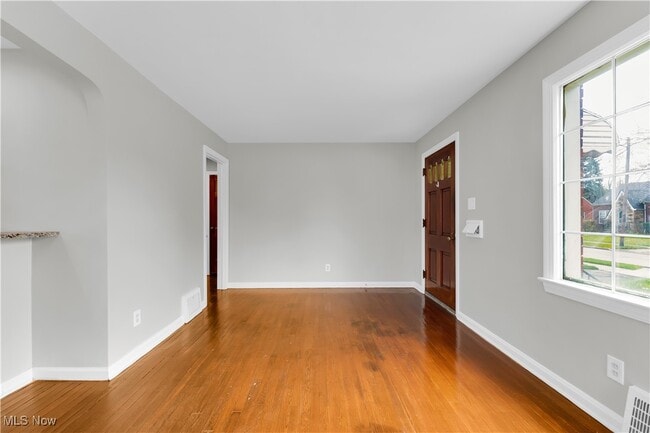 Building Photo - 4137 Ellison Rd