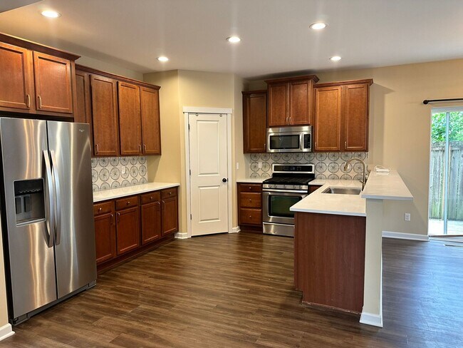 Foto del edificio - 5bd/2.5ba Renton House