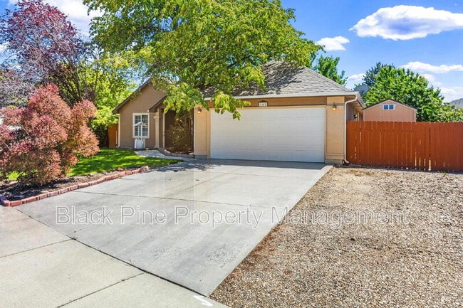 Building Photo - 541 S Canvasback Way