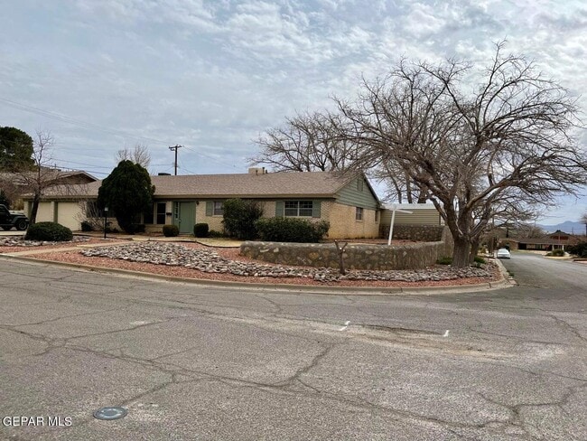 Building Photo - 441 Pocano Ln