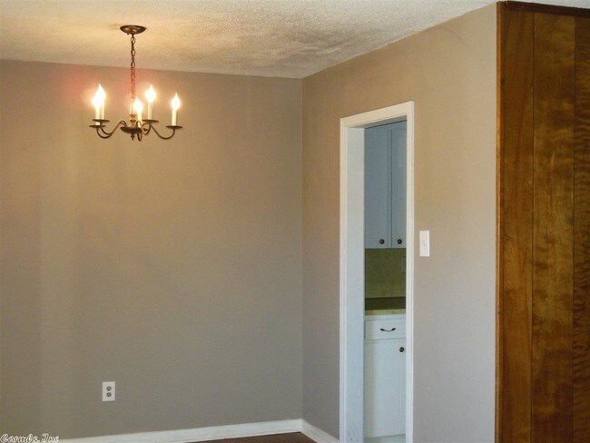Foto del edificio - 515 Brookside Dr