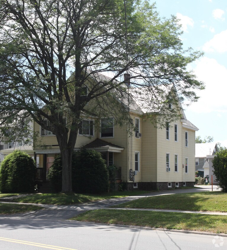 332 Federal St, Greenfield, MA 01301 Apartments in Greenfield, MA