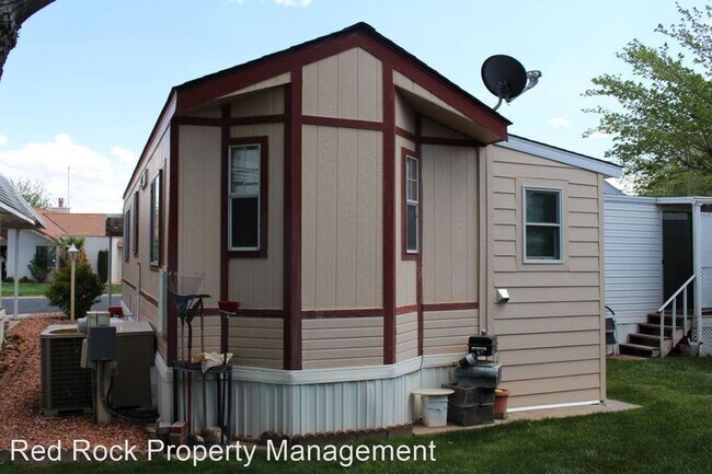 Building Photo - 1 br, 1 bath House - 150 N 3050 E #5
