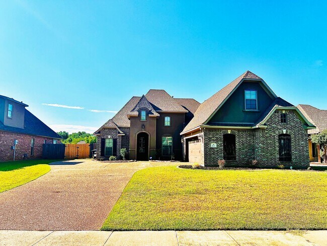 Building Photo - 459 Long Acre Dr