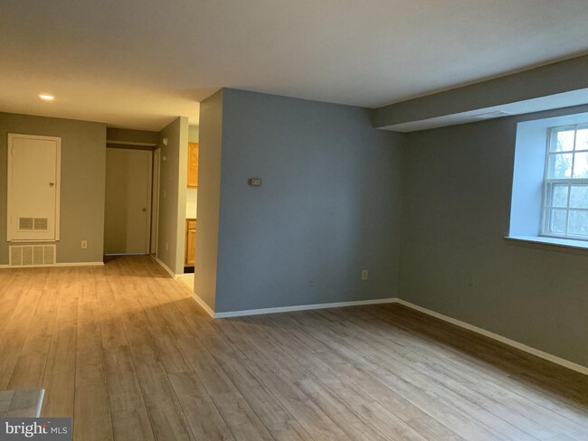 Building Photo - 11914 Tarragon Rd