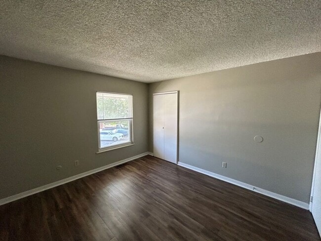 Foto del interior - STERLING COURT APARTMENTS