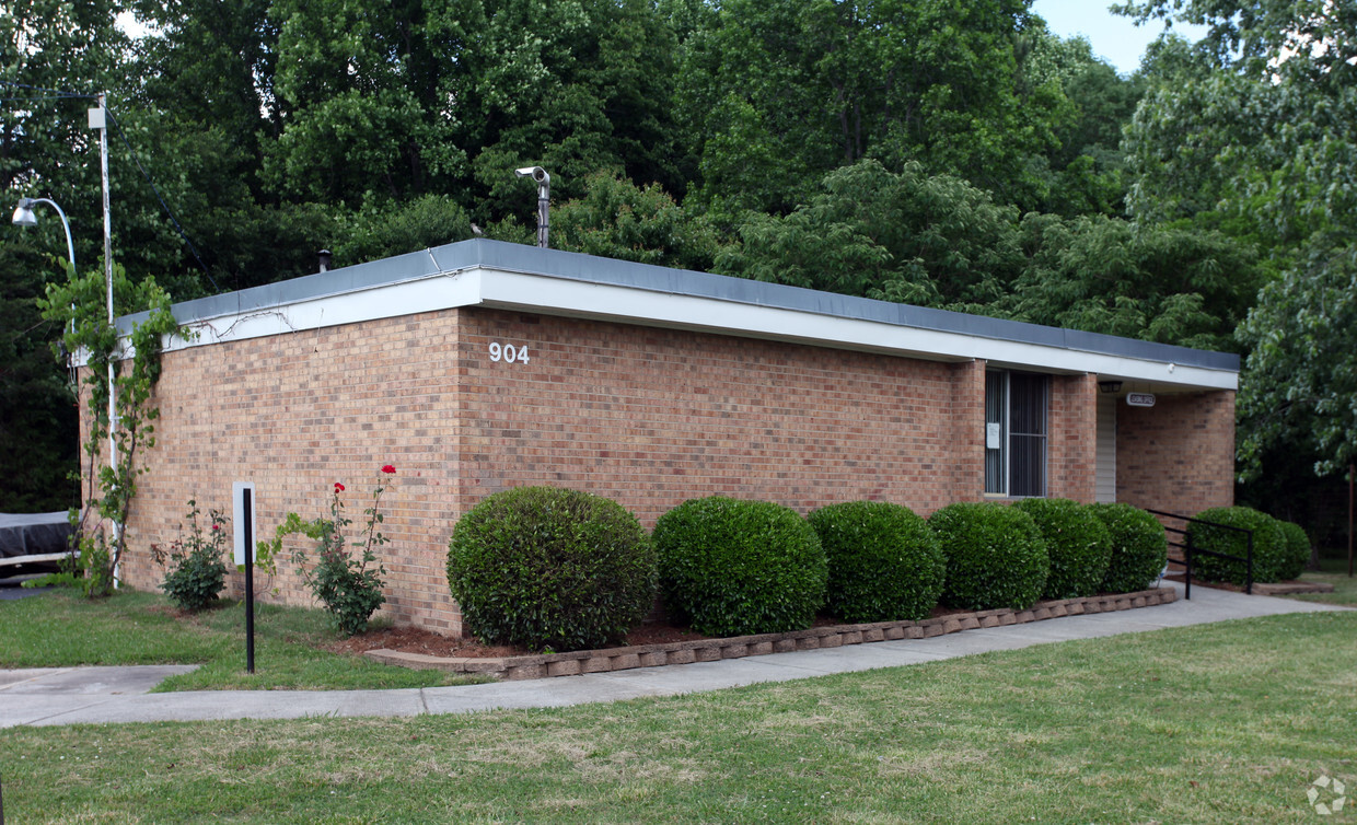 Primary Photo - Thomasville Church Homes