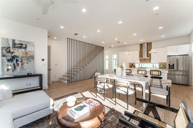 Foto principal - 3821 Munger Ave