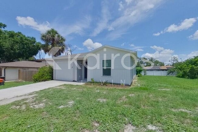 Building Photo - 17360 Shirley Ave