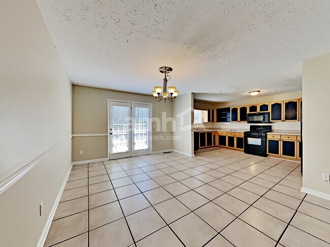 Foto del edificio - 227 Starlyn Dr