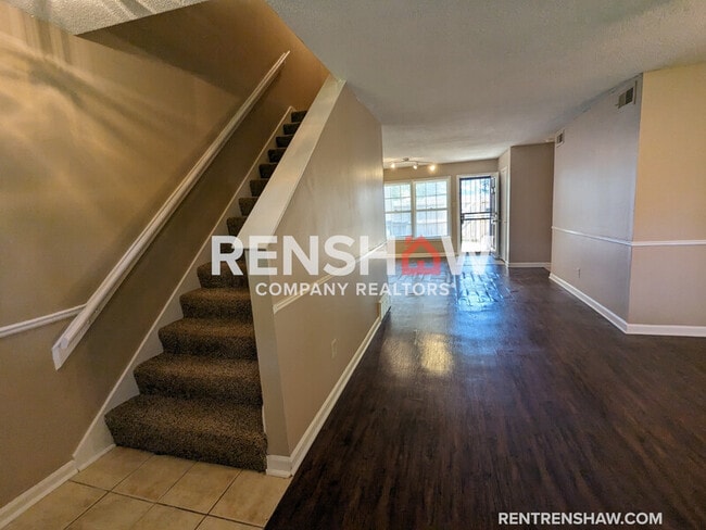 Foto del edificio - 5431 Brush Everhard St