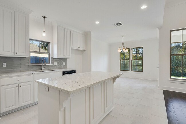 Foto del edificio - 39419 Waycross Ave