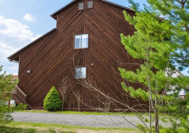 Foto del edificio - 613 N 1100 West St