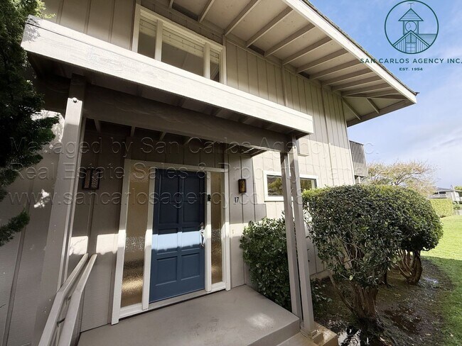 Foto del edificio - Newly Updated Two Bedroom Arroyo Carmel Townhouse