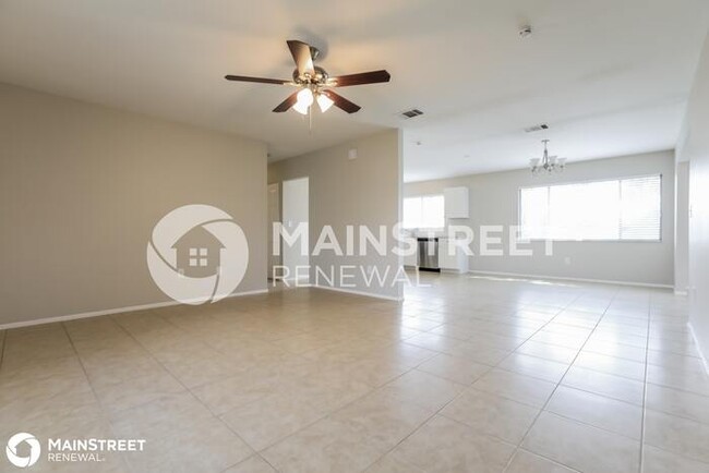 Building Photo - 3850 Pan American Blvd, North Port, FL 34287
