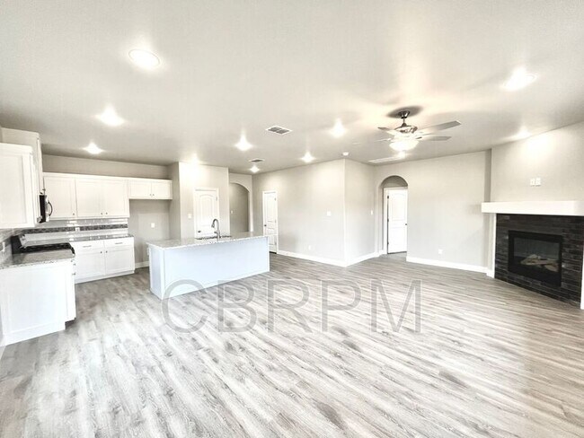 Foto del edificio - 7732 96th St