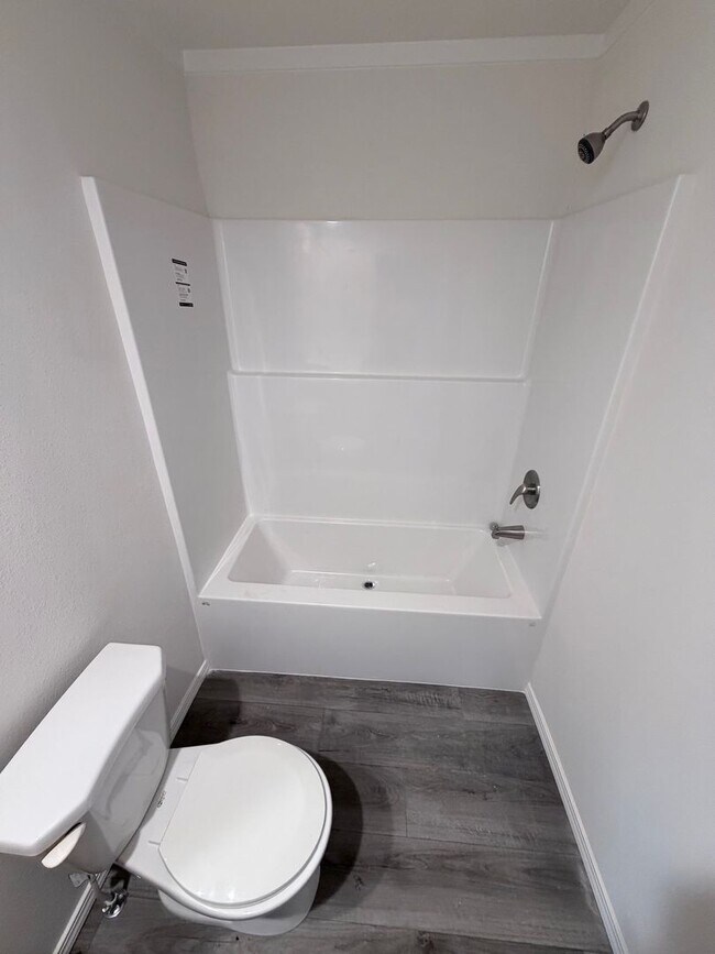 Foto del edificio - New 3 bedroom 2 bathrooms House on the outskirts of Stayton