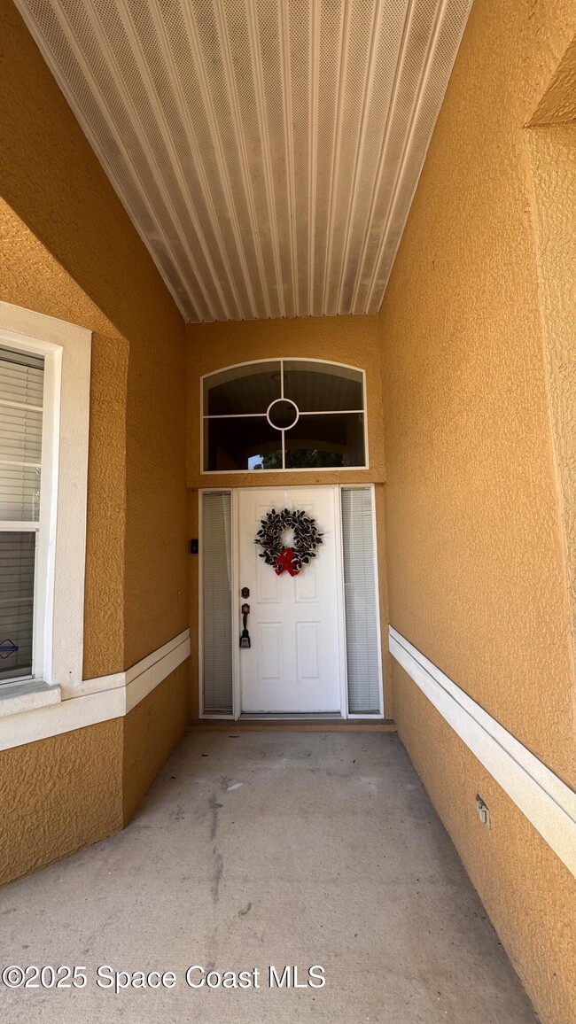 Building Photo - 7870 Olive Grove Ave