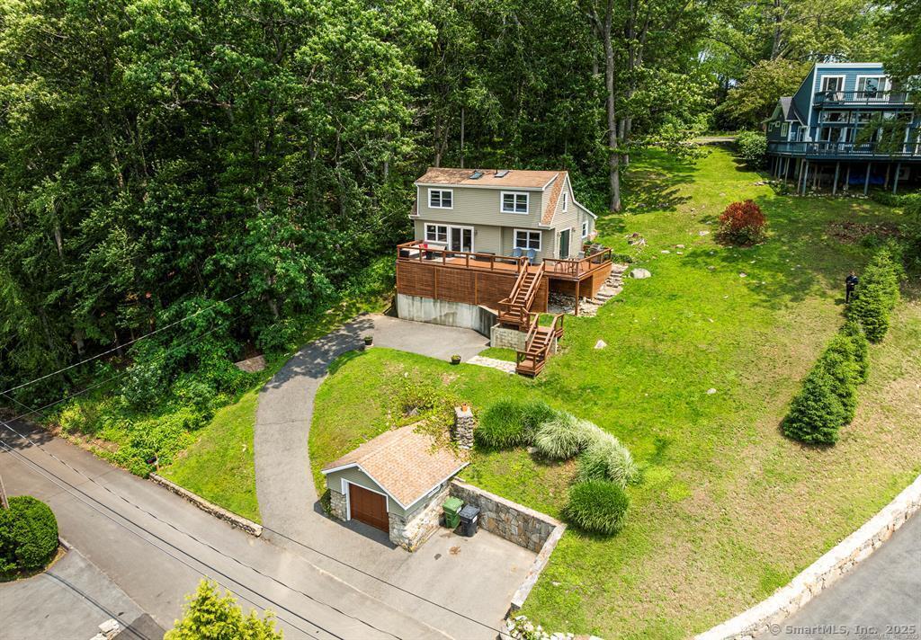 Foto principal - 85 Lake Dr
