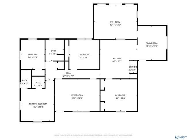 Building Photo - 2215 Fairfax St NE