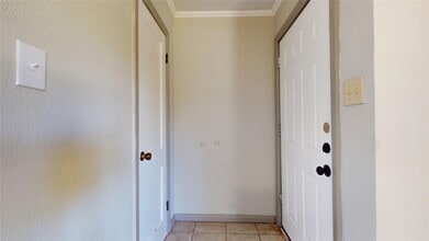 Building Photo - 1501 13th St N