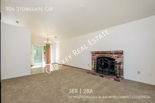 Building Photo - Charming 3 Bedroom Oakley Home Now Available!