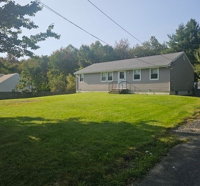 11 Central Tree Rd, Rutland, MA 01543 House Rental in Rutland, MA
