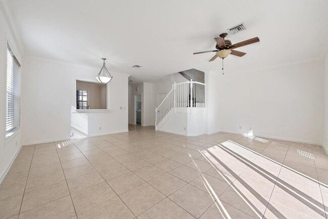 Building Photo - 8050 Murano Cir