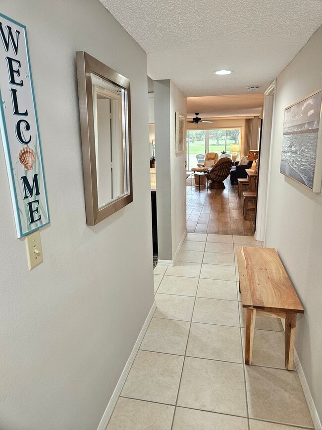 Foto del edificio - Charming First-Floor Condo in Plantation Golf and Country Club with a Community Pool Access!