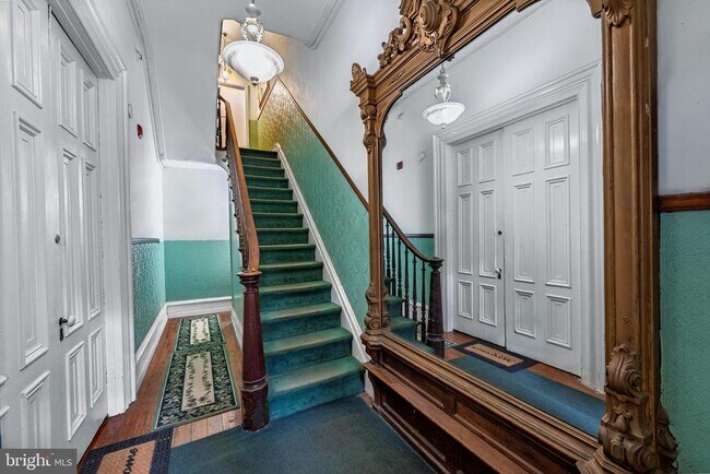 Building Photo - 2007 Mt Vernon St