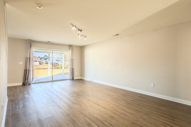 Foto del edificio - Walkerton Home