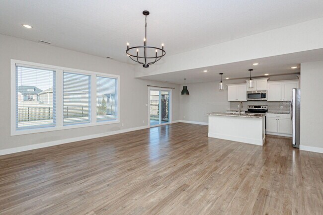 Foto del edificio - 4919 Kenora Dr