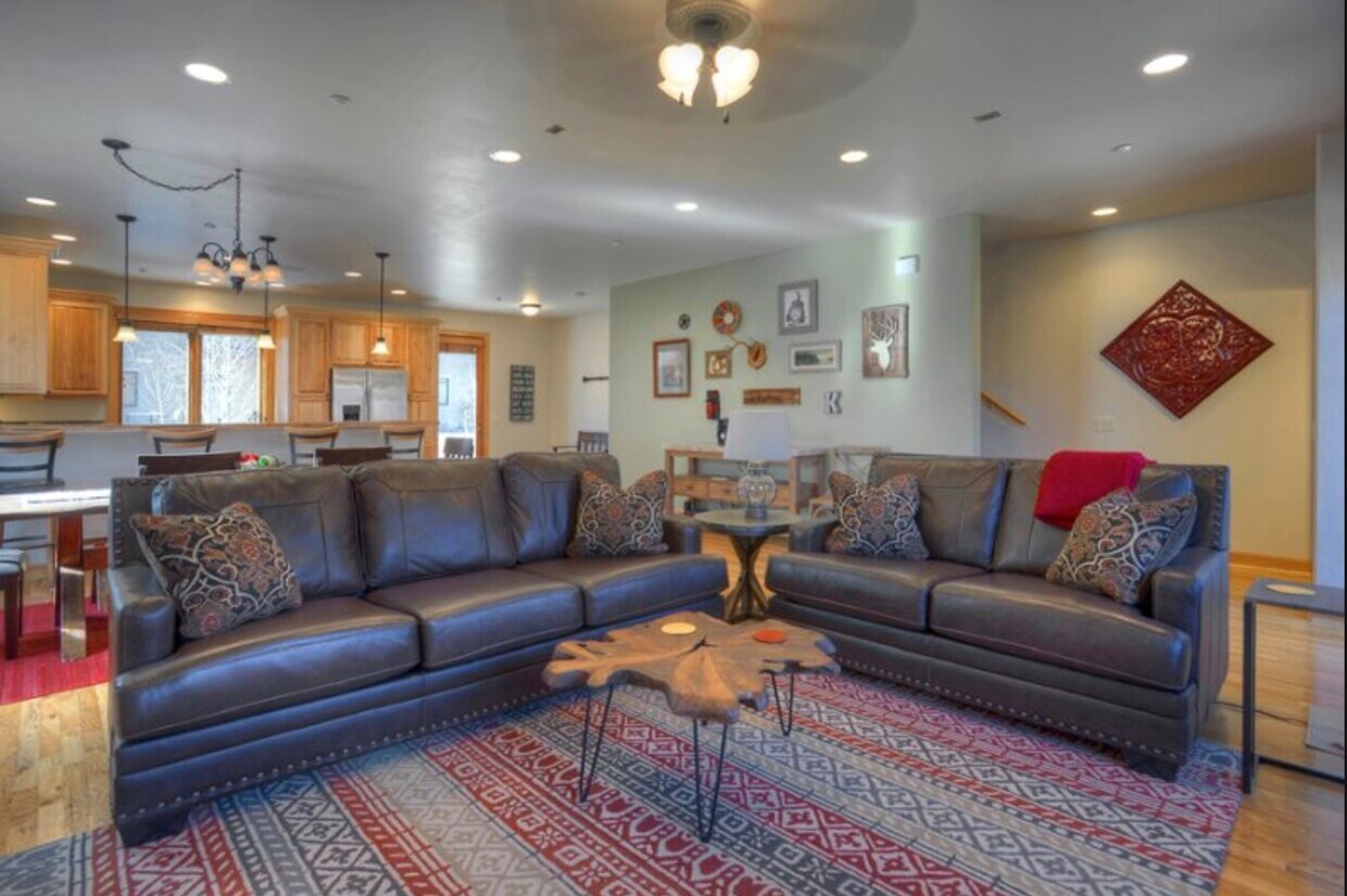 Living room - 1422 Animas View Dr