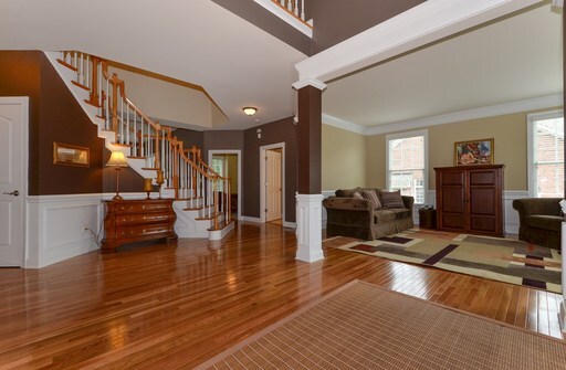 Building Photo - 2047 Weddington Lake Dr
