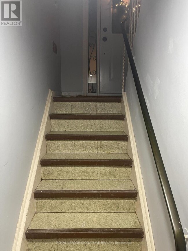 Building Photo - 62 Iangrove Terrace