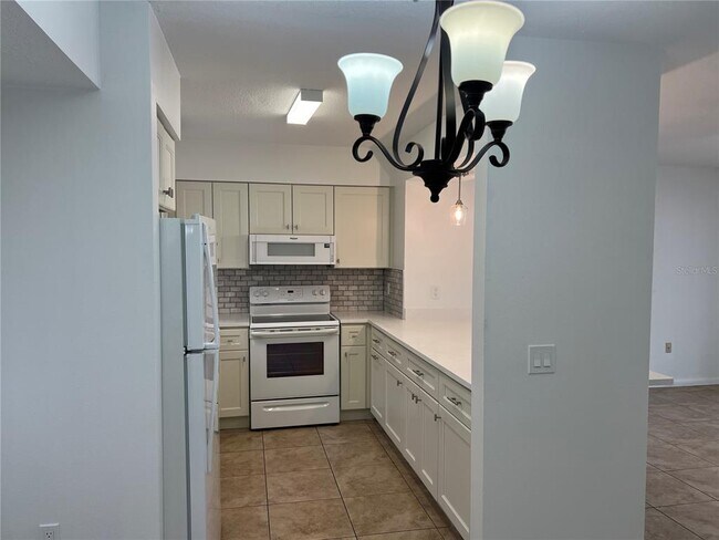 Foto del edificio - 5617 Ashton Lake Dr