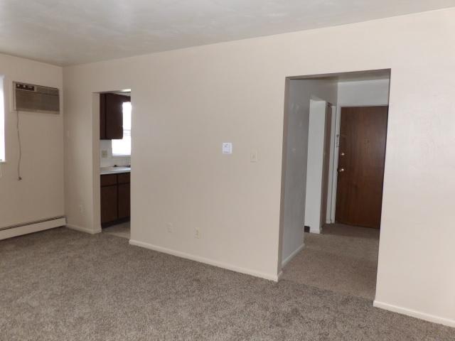 Building Photo - 991 Patricia Dr