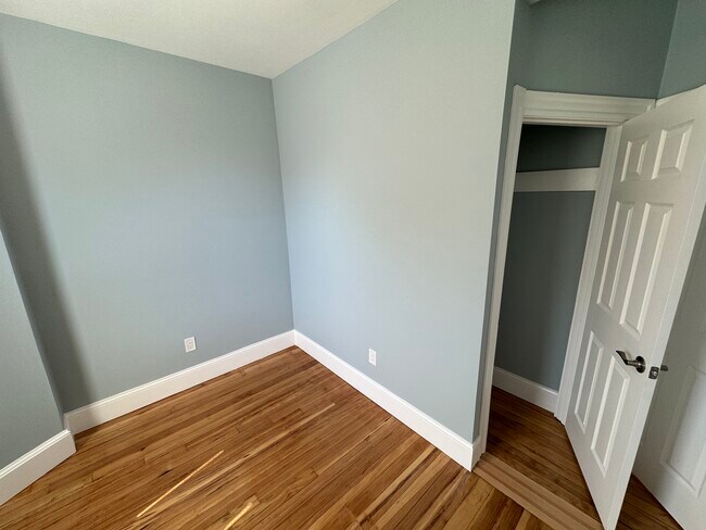 Foto del edificio - 29 Cameron Ave