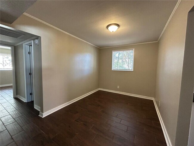 Foto del edificio - 4010 Sunnyvale Ln S