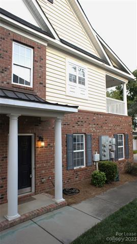 Primary Photo - 15208 Loire Valley St
