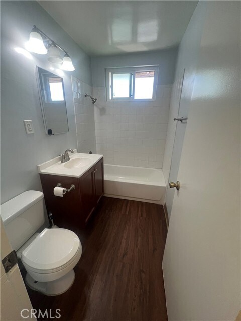 Building Photo - 221 N San Gabriel Ave