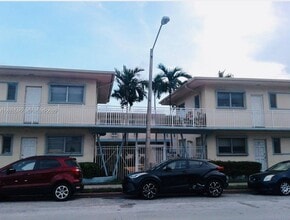 Building Photo - 350 75th St