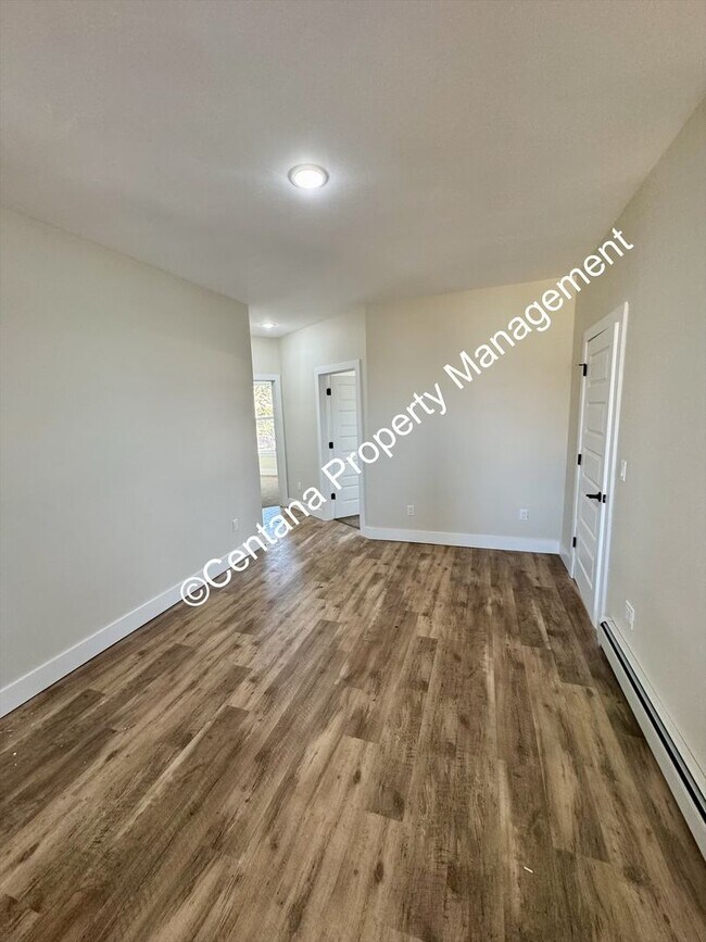 Foto del edificio - 614 N Alaska St